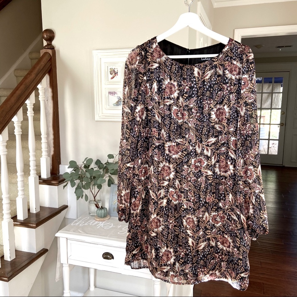 Lulu’s Patterned Dress - Perfect For Fall/Winter - image 1